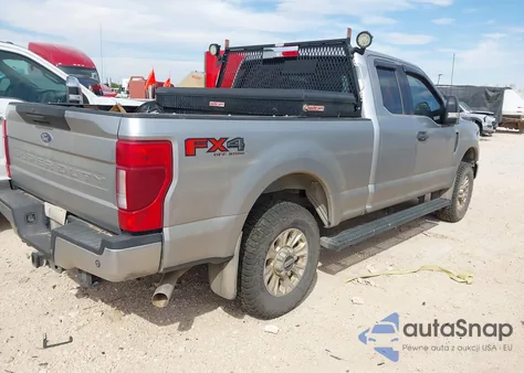 2022 Ford F-250 Xlt z USA, uszkodzony, nr VIN 1FT7X2B63NEC14787